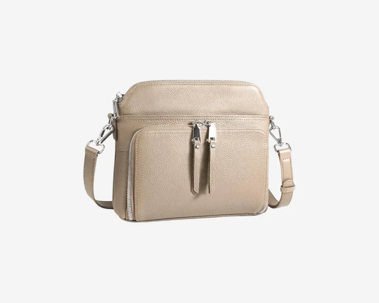 Tignanello Tote Bags: Leather Styles, Size, Pockets & Buying Guide